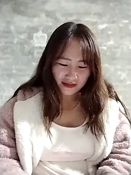 emini-xx online show from 12/22/25, 12:24