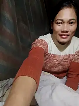 Snapshot of doggy-00 chatting on 11/17/25, 09:42 doggy-00 online show from 11/17/25, 09:42