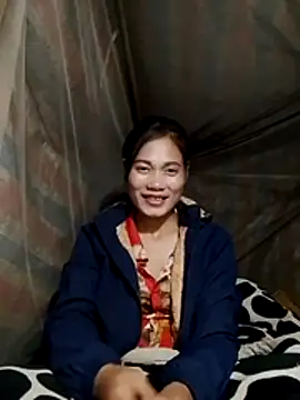 Snapshot of doggy-00 chatting on 11/24/25, 12:27 doggy-00 online show from 11/24/25, 12:27