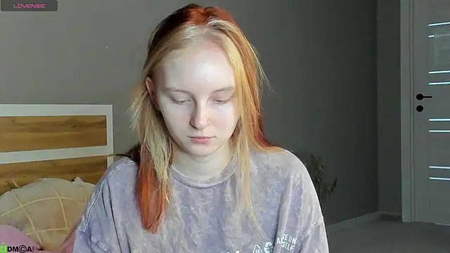 AngelWisee online show from 06/11/26, 03:04