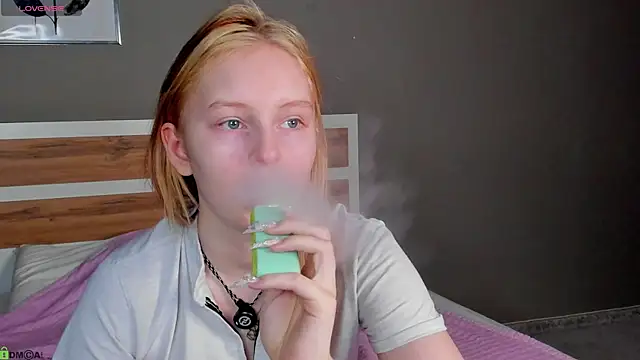 AngelWisee online show from 06/19/26, 03:11