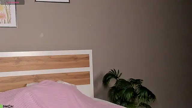 AngelWisee online show from 06/25/26, 03:06