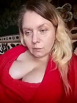 Snapshot of Lana-murr chatting on 11/24/25, 07:52 Lana-murr online show from 11/24/25, 07:52