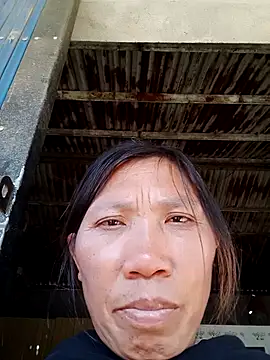 bella-la online show from 12/01/25, 05:34