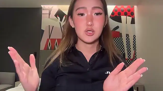 AlishaCheng online show from 06/25/26, 01:04