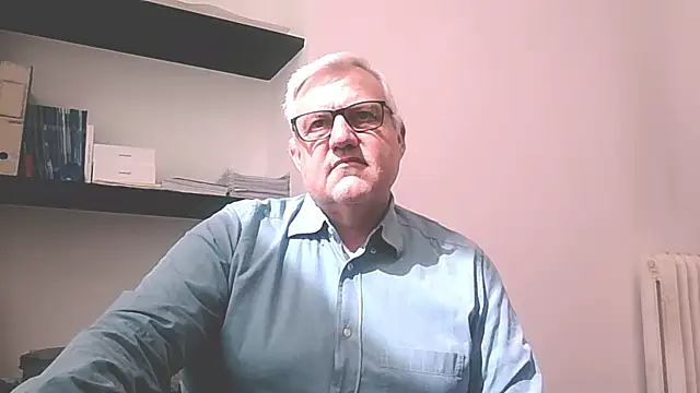 Snapshot of Diegoriv71 chatting on 04/29/26, 09:02 Diegoriv71 online show from 04/29/26, 09:02