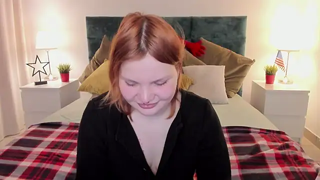 babyyullii online show from 03/16/26, 05:44