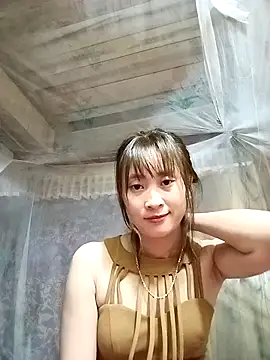 Snapshot of Em_xinh01 chatting on 10/30/25, 01:45 Em xinh01 online show from 10/30/25, 01:45