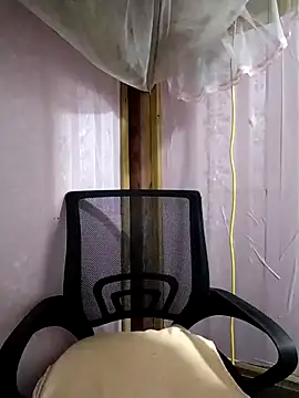 Em xinh01 online show from 04/10/26, 02:11