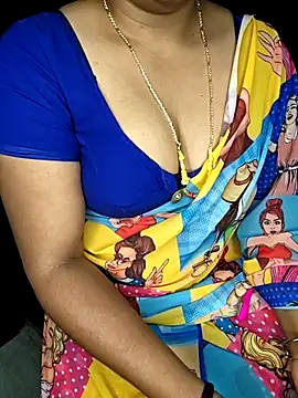 shreyareddy99 online show from 02/01/26, 12:53