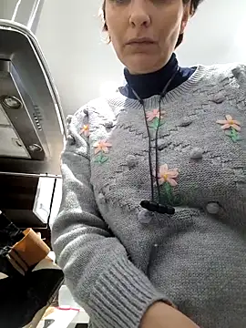 Piediniecollant online show from 03/04/26, 11:16