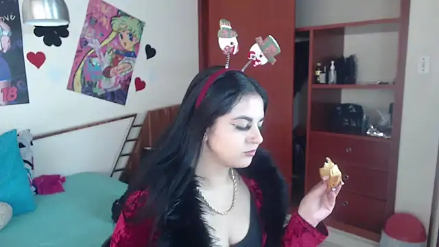 EmmilyConnor online show from 12/04/25, 02:26