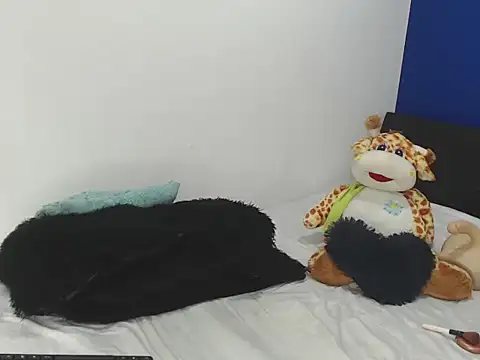 EmmilyConnor online show from 03/13/26, 02:12