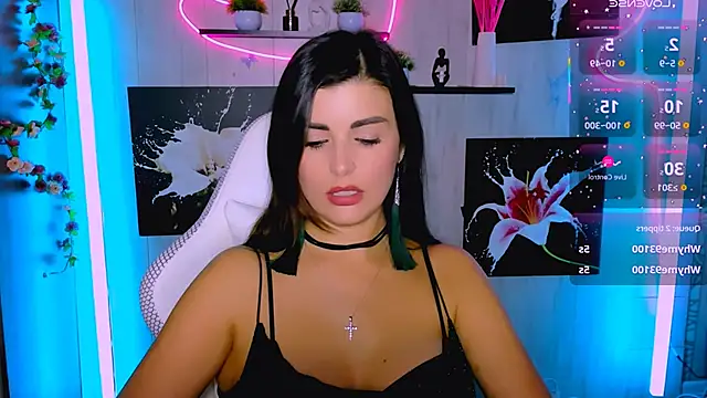 NestiSharm online show from 11/16/25, 09:37