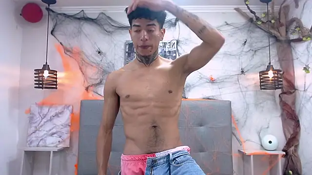 Snapshot of mike_mhoran chatting on 10/29/25, 12:07 mike mhoran online show from 10/29/25, 12:07