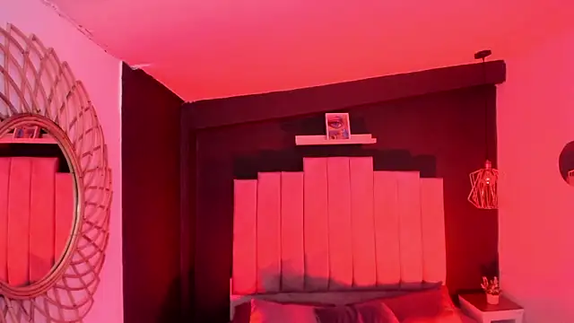 Snapshot of mia_jagger chatting on 02/21/26, 07:48 mia jagger online show from 02/21/26, 07:48