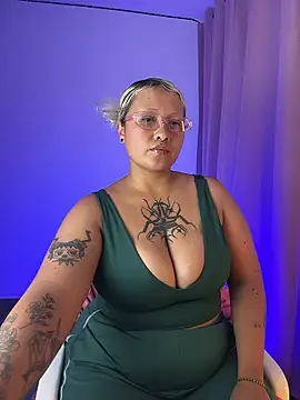 pinkbaddie777 online show from 01/10/26, 04:58