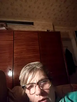 Snapshot of Georgette466 chatting on 02/25/26, 04:00 Georgette466 online show from 02/25/26, 04:00