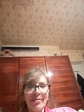Snapshot of Georgette466 chatting on 03/09/26, 03:49 Georgette466 online show from 03/09/26, 03:49