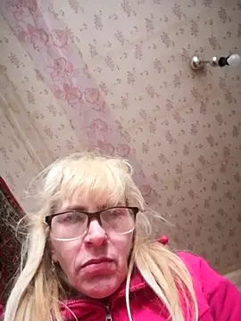 Snapshot of Georgette466 chatting on 04/10/26, 11:59 Georgette466 online show from 04/10/26, 11:59