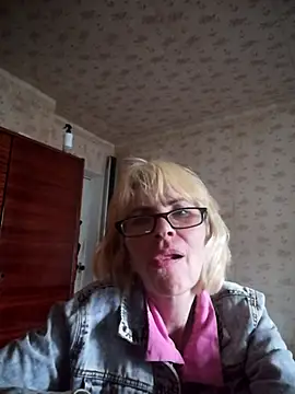 Snapshot of Georgette466 chatting on 05/27/26, 04:26 Georgette466 online show from 05/27/26, 04:26