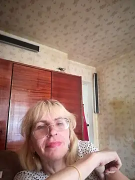 Snapshot of Georgette466 chatting on 07/06/26, 03:03 Georgette466 online show from 07/06/26, 03:03