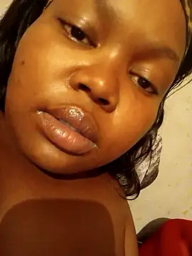 Snapshot of 3bigcuteness chatting on 11/09/25, 10:52 3bigcuteness online show from 11/09/25, 10:52