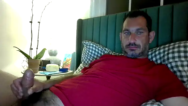 Snapshot of ckraiders84 chatting on 06/12/26, 04:22 ckraiders84 online show from 06/12/26, 04:22