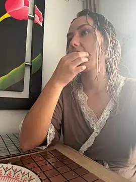 Snapshot of 99_natalia chatting on 10/30/25, 07:58 99 natalia online show from 10/30/25, 07:58