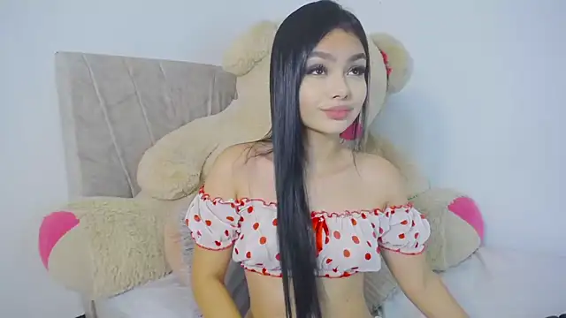 little emiily  online show from 11/06/25, 12:39