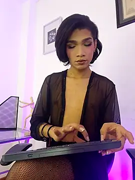 FernandaFox  online show from 04/06/26, 03:37