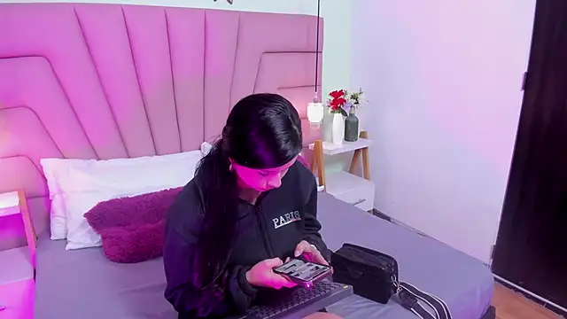 Kim Luna1 online show from 02/14/26, 03:09