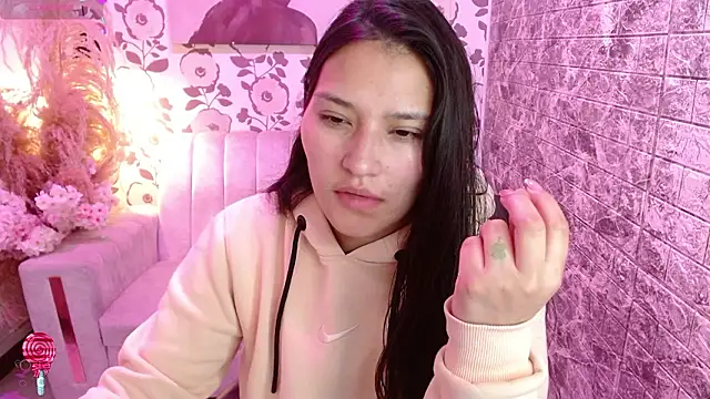 emmaa garciia online show from 02/19/26, 03:24