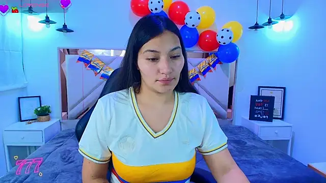 emmaa garciia online show from 06/18/26, 03:40