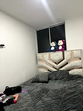 Snapshot of Eva_Lamashtu chatting on 11/11/25, 10:04 Eva Lamashtu online show from 11/11/25, 10:04