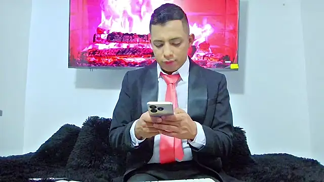 Mike Fetiche online show from 11/28/25, 11:46