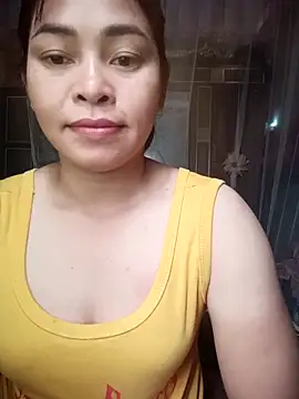 Bamboo-niee123 online show from 10/31/25, 06:03