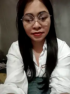 Bamboo-niee123 online show from 04/10/26, 04:01