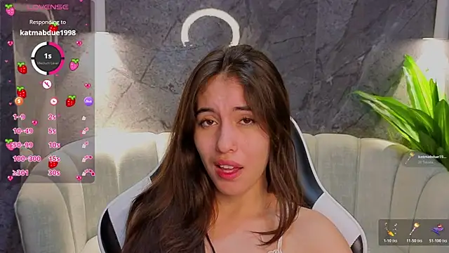 Nikka Tx online show from 11/26/25, 03:07