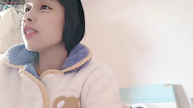 Yan61 online show from 12/15/25, 02:27