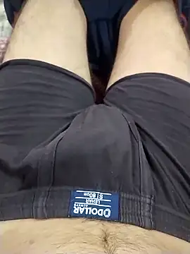 Snapshot of jonney8638 chatting on 11/01/25, 01:13 jonney8638 online show from 11/01/25, 01:13