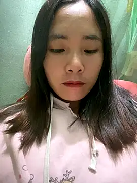 Elysia-007 online show from 10/31/25, 12:22