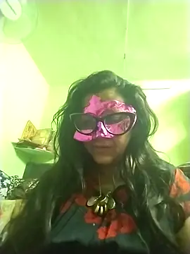 LOVE  RANI online show from 12/01/25, 12:37