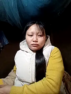 Snapshot of yoyo-mi chatting on 11/19/25, 05:40 yoyo-mi online show from 11/19/25, 05:40