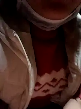 Snapshot of yoyo-mi chatting on 12/15/25, 01:15 yoyo-mi online show from 12/15/25, 01:15