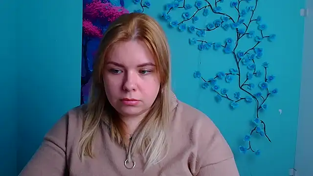 Snapshot of SusannaNight chatting on 12/02/25, 12:10 SusannaNight online show from 12/02/25, 12:10