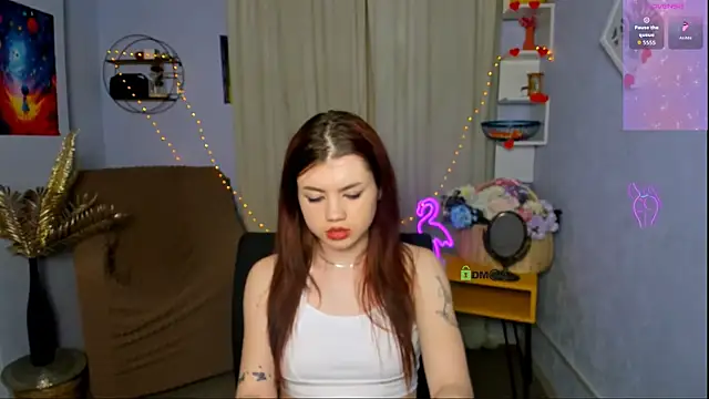Snapshot of isabel_wave chatting on 04/28/26, 02:27 isabel wave online show from 04/28/26, 02:27