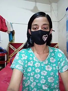 Green LaDY66 online show from 06/06/26, 04:44