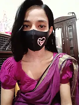 Green LaDY66 online show from 06/11/26, 11:19