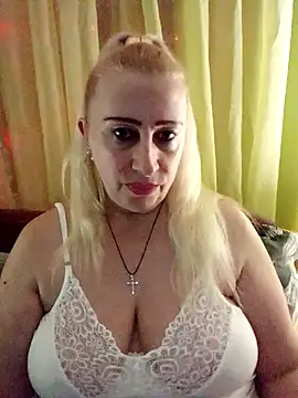 Esenia505 online show from 01/10/26, 09:22